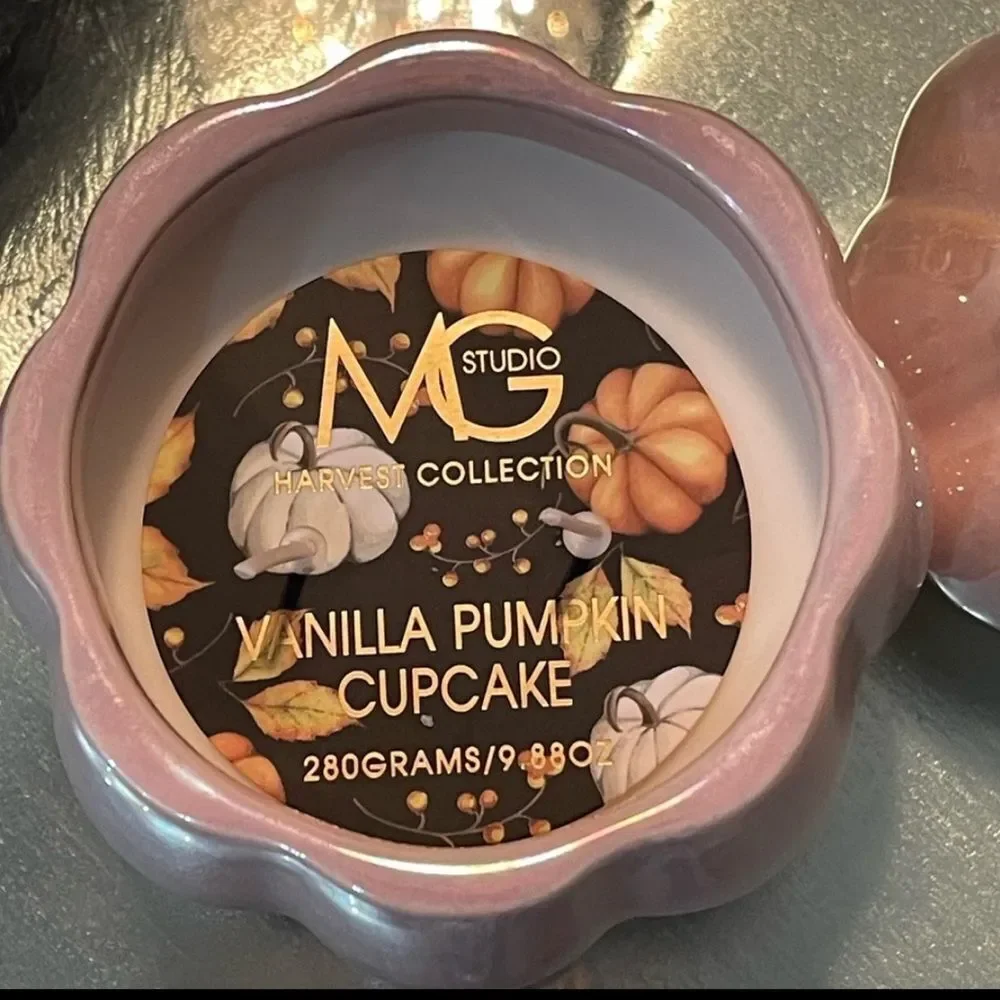 Set Of 2 Pink Pumpkins Candle 20 oz and 9.8 Oz
